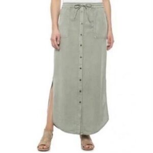 C&C California women’s light green button down maxi skirt